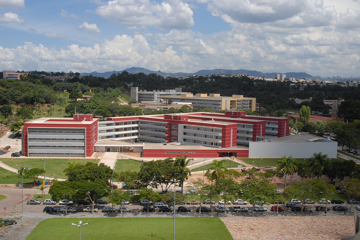Université Fédérale du Minas Gerais Brésil