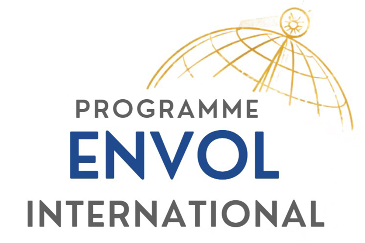 Visuel du programme Envol à l'international de la FST UPEC